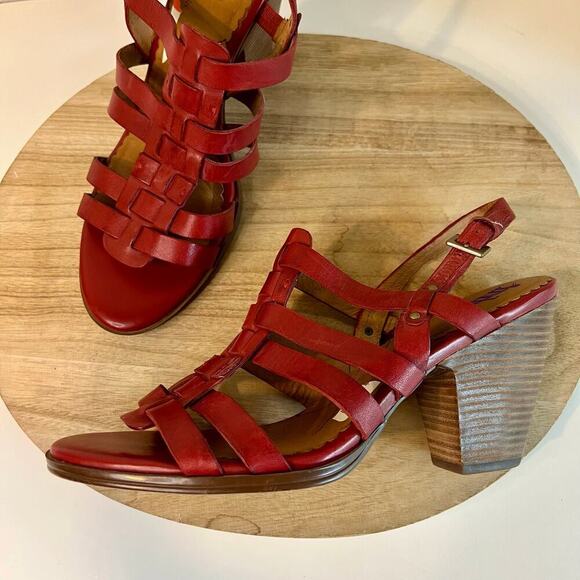 Indigo By Clarks Red Genuine Leather Weaved Woven Open Toe Sandals Size 11 - Picture 1 of 14